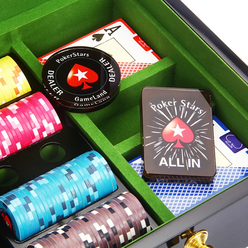 images набор игральных карт и фишек казино р